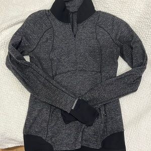 Lululemon workout top